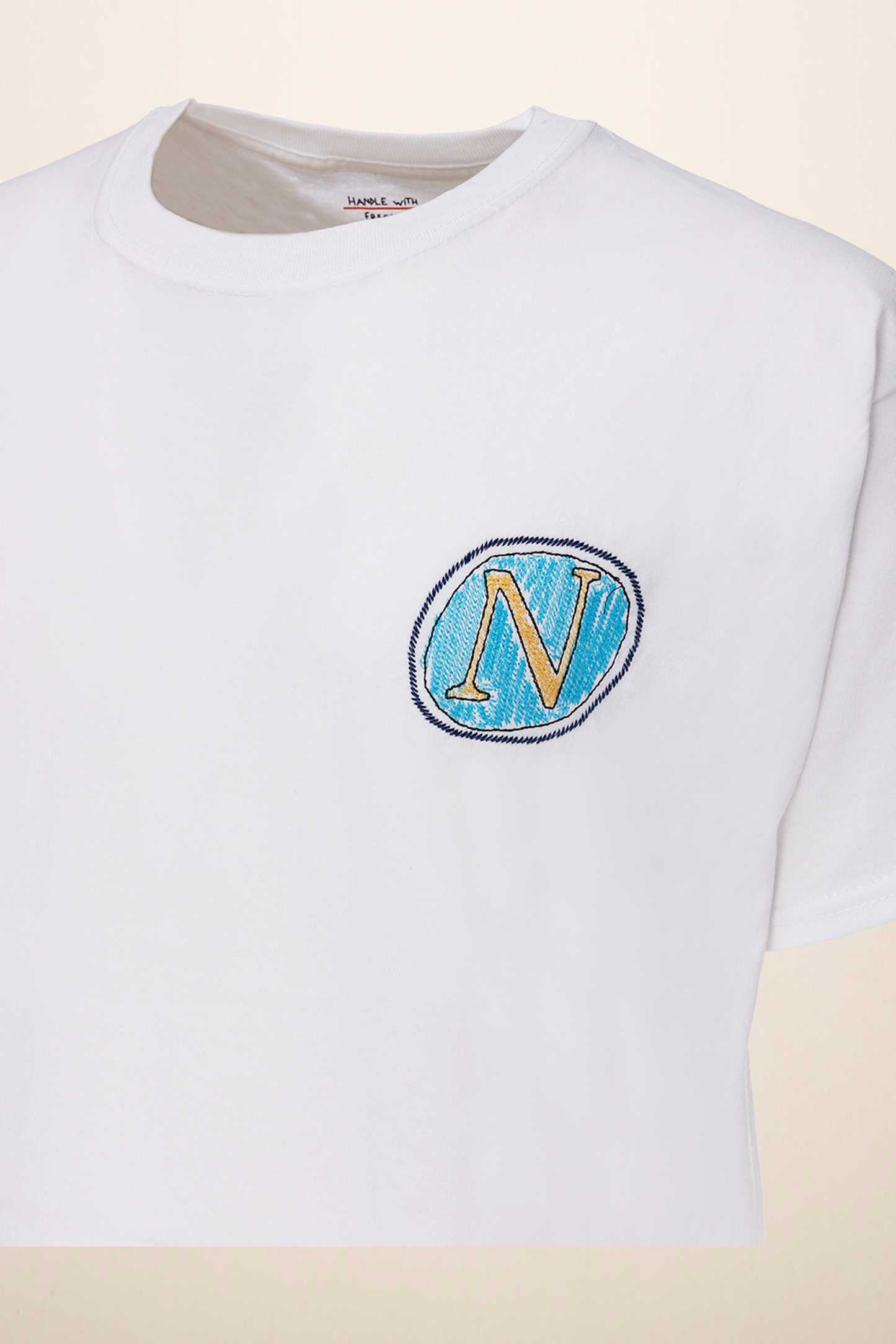NA TEE
